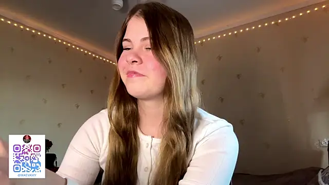 Amy Maev online show from March 13, 2:51 pm