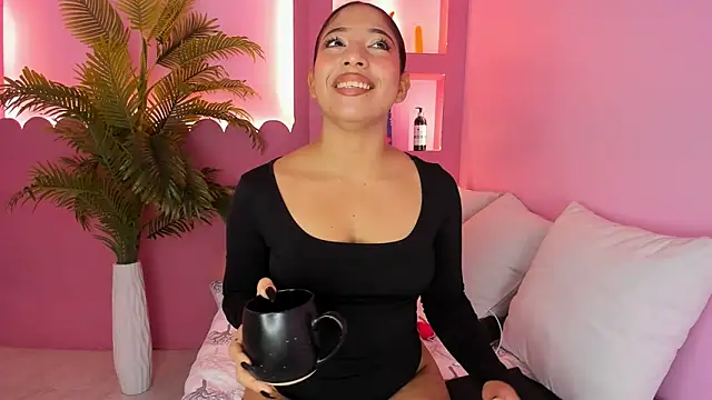 Holy Lux online show from May 7, 11:36 am