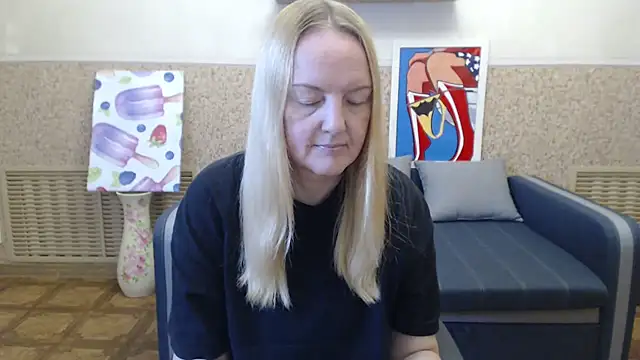 Bella soulmate online show from July 18, 11:35 am