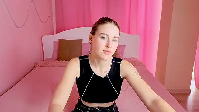 Violettta doll online show from March 2, 10:33 am