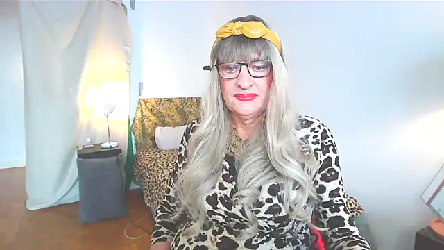 sophyTV online show from March 17, 12:42 pm