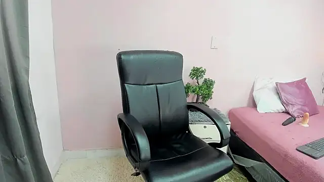 Kata harrington online show from March 13, 7:37 pm