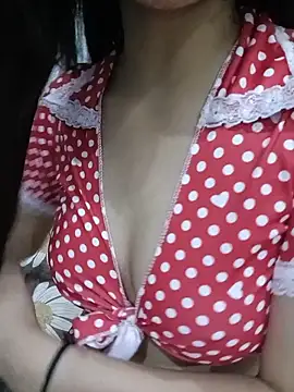 sexy nadhu online show from June 12, 7:44 pm