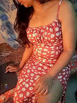 Queen of Nepal online show from February 25, 1:31 pm