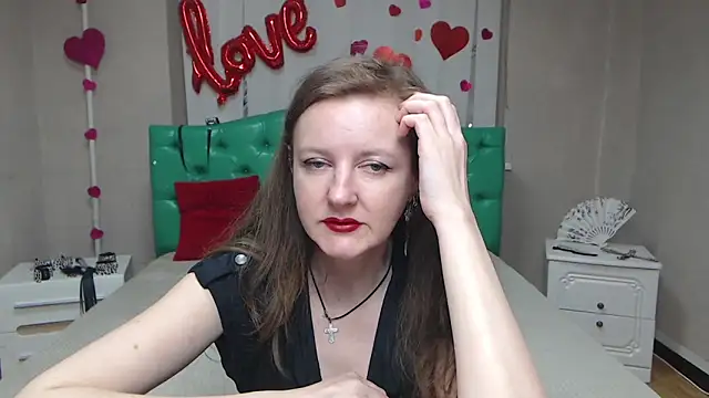 MeganPirs online show from April 16, 5:12 pm