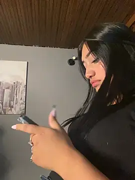 GeorgiaPink  online show from April 21, 1:42 am