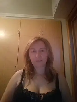 ChristinaYork online show from April 4, 5:34 pm