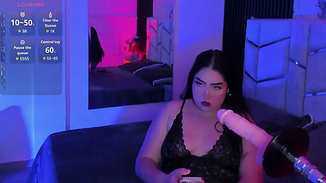 Emberrvelvet online show from March 10, 3:43 am