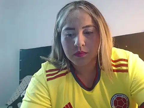 latin bunnyfun online show from March 29, 9:36 pm