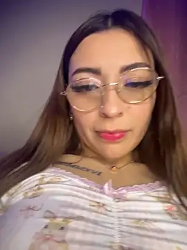 ailen wood online show from March 2, 5:08 am