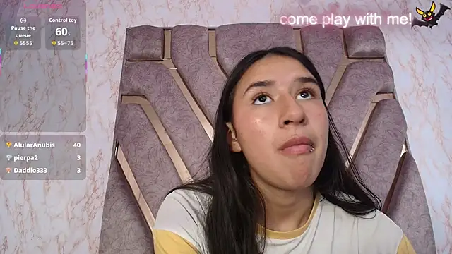 LilyRossi  online show from April 15, 7:58 pm