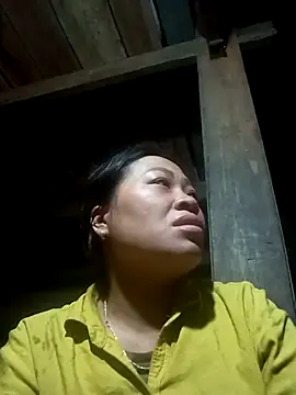 Mizu-hotshow online show from April 18, 10:09 pm