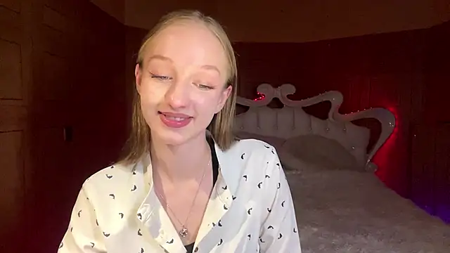 Anika Socutehe online show from March 22, 4:46 pm