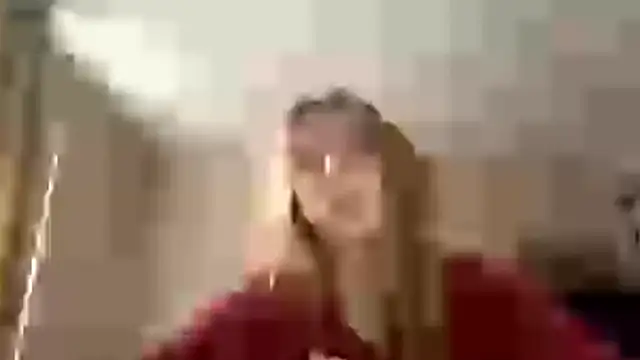 LeomaJee online show from April 9, 12:10 pm