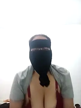 sex69soltana online show from April 1, 9:45 pm