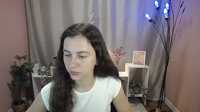MistyBree online show from July 24, 8:12 am