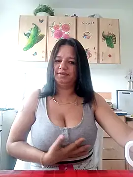 roxana e43 online show from May 2, 4:38 am