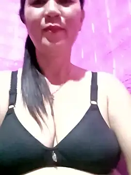 sweet lyn2025 online show from April 8, 12:29 pm