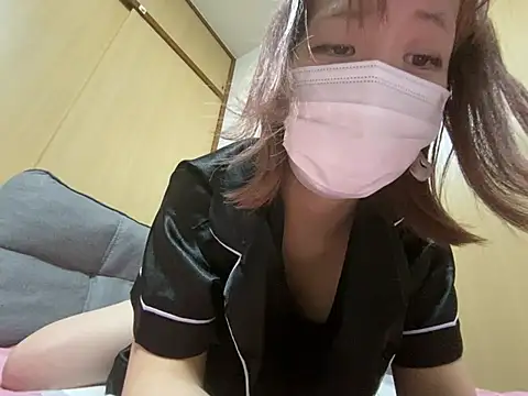 airi-ai0302 online show from April 16, 8:08 pm