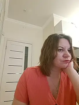 LaraHarper online show from March 4, 11:55 pm