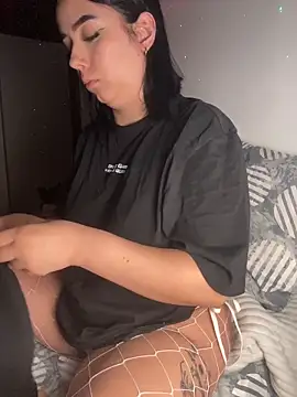 Encore Angel online show from March 9, 11:02 am