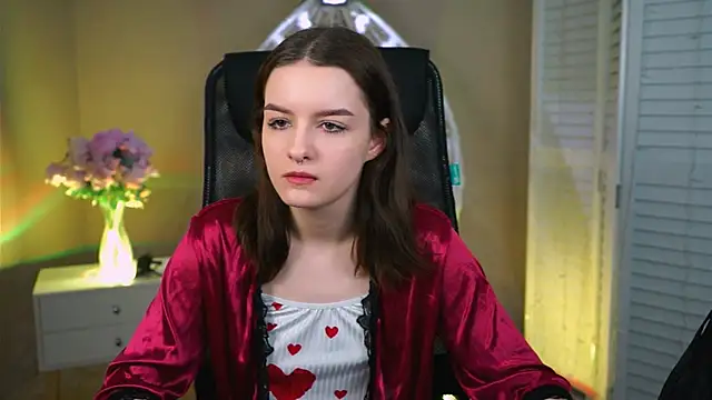 KellieBanshe online show from March 17, 4:05 am