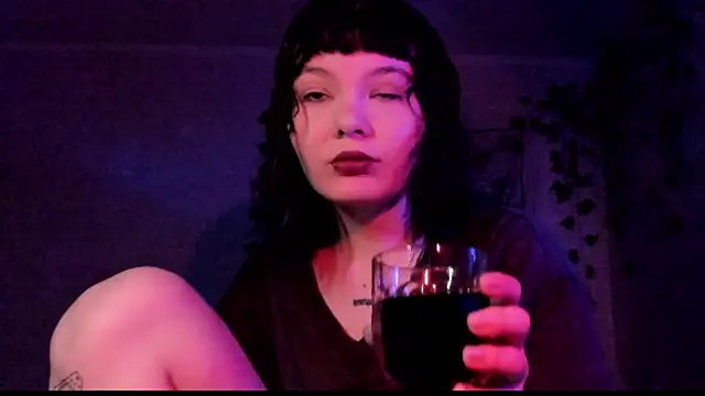Robin harrington online show from July 7, 9:17 pm