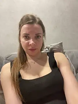 Luna2547 online show from May 6, 6:23 pm