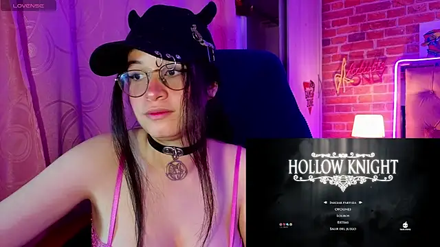 Yorumakie 777 online show from April 22, 1:24 am