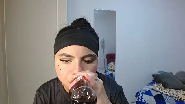 kimmyfuckass online show from May 28, 12:30 am