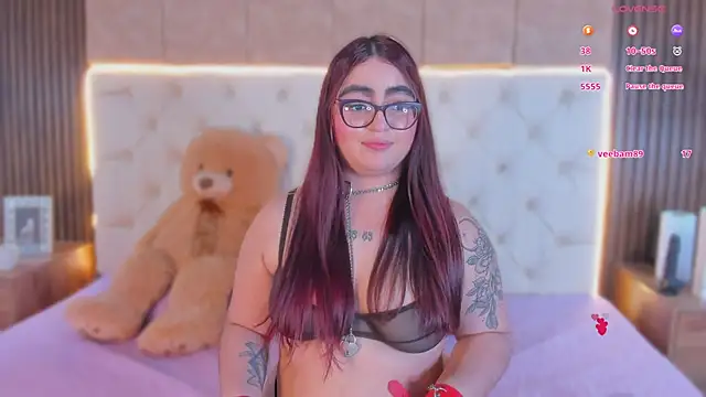 apriilfox online show from March 23, 8:42 am