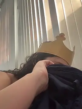 blushbunnyyyy online show from April 12, 9:28 pm