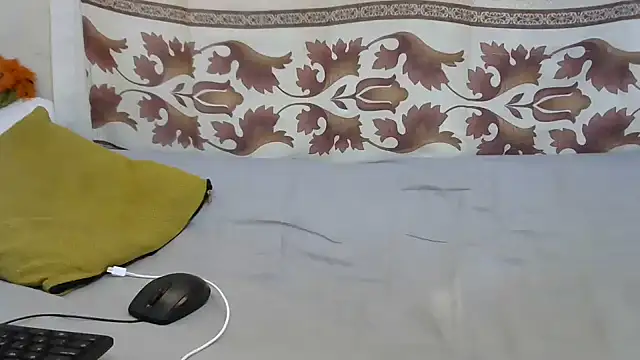 Sweetheart8889 online show from April 24, 12:30 pm