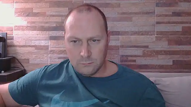 lustonfan online show from June 15, 9:26 pm