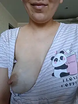 Emi hot1 online show from March 26, 8:49 am