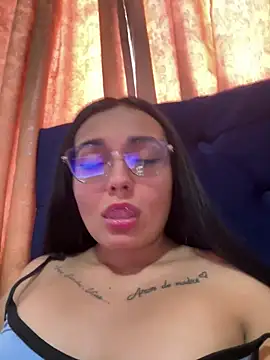 daniii-vgg online show from April 20, 8:56 pm