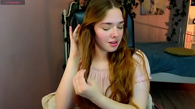 TiffanyVex online show from April 11, 12:42 pm