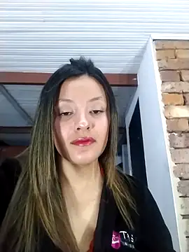 CynthiaMore online show from May 11, 4:04 pm