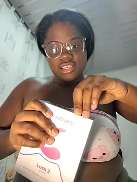 YourLiaa  online show from March 27, 4:36 am