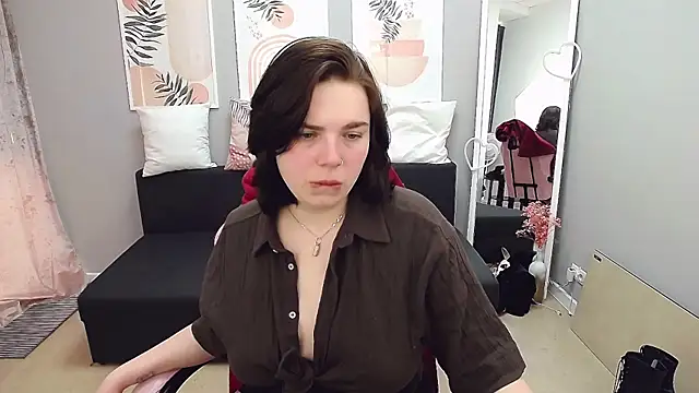 DanielaHot4u online show from April 14, 6:46 am