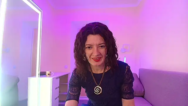 Bonnie Naughtyy online show from July 10, 4:07 pm