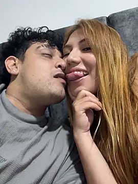 Lia Sterling online show from April 7, 3:30 am