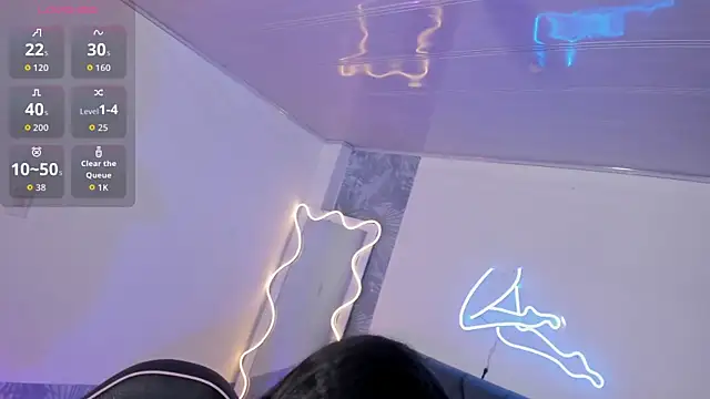 EVANGELIINE TAY online show from April 20, 11:35 am