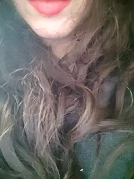 Kamilya89six online show from March 27, 2:40 pm