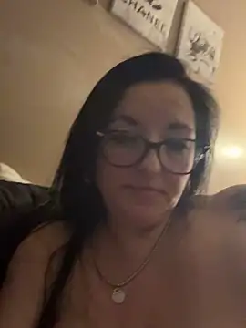 naturalboobsF online show from March 8, 2:26 am