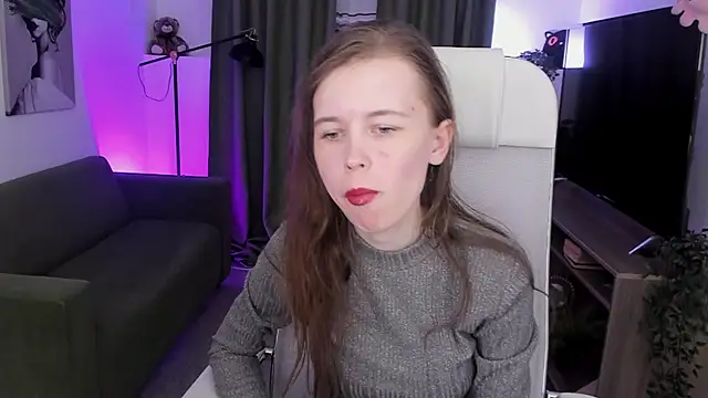 AriaGracen online show from April 3, 1:42 pm