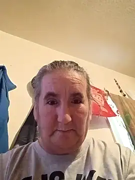 Bigmammahere online show from July 6, 7:05 pm