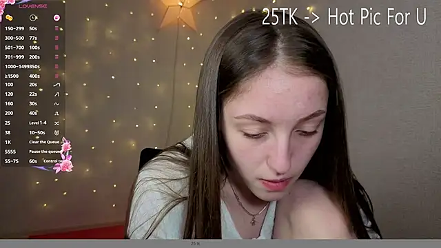 Sweet Pussy Girl online show from April 21, 11:50 am