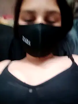 Divya3107 online show from March 17, 9:02 am