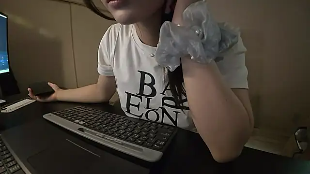 sakurako 12 online show from May 9, 6:54 pm
